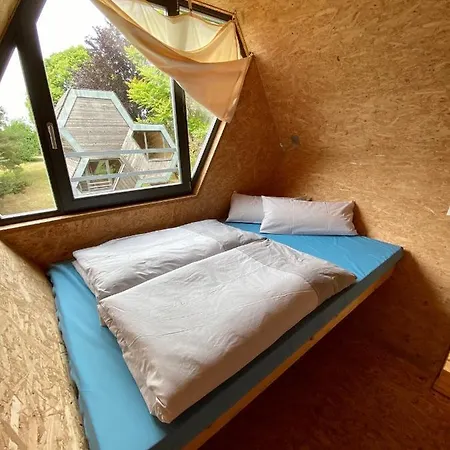 Gruene Wiek Wabenhausherberge Beckerwitz * Gramkow