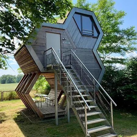 Gruene Wiek Wabenhausherberge Beckerwitz * Gramkow